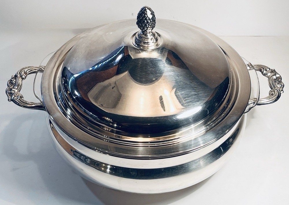 VTG Leonard Silver Plated Casserole Dish w/Glass Pyrex Corning 2 Qt. Insert