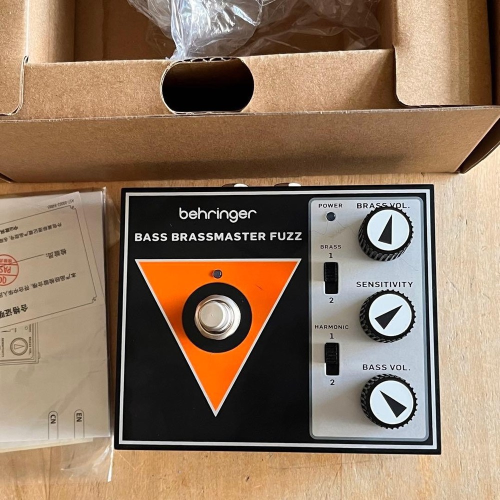 Behringer Bass Brassmaster Fuzz Fuzz