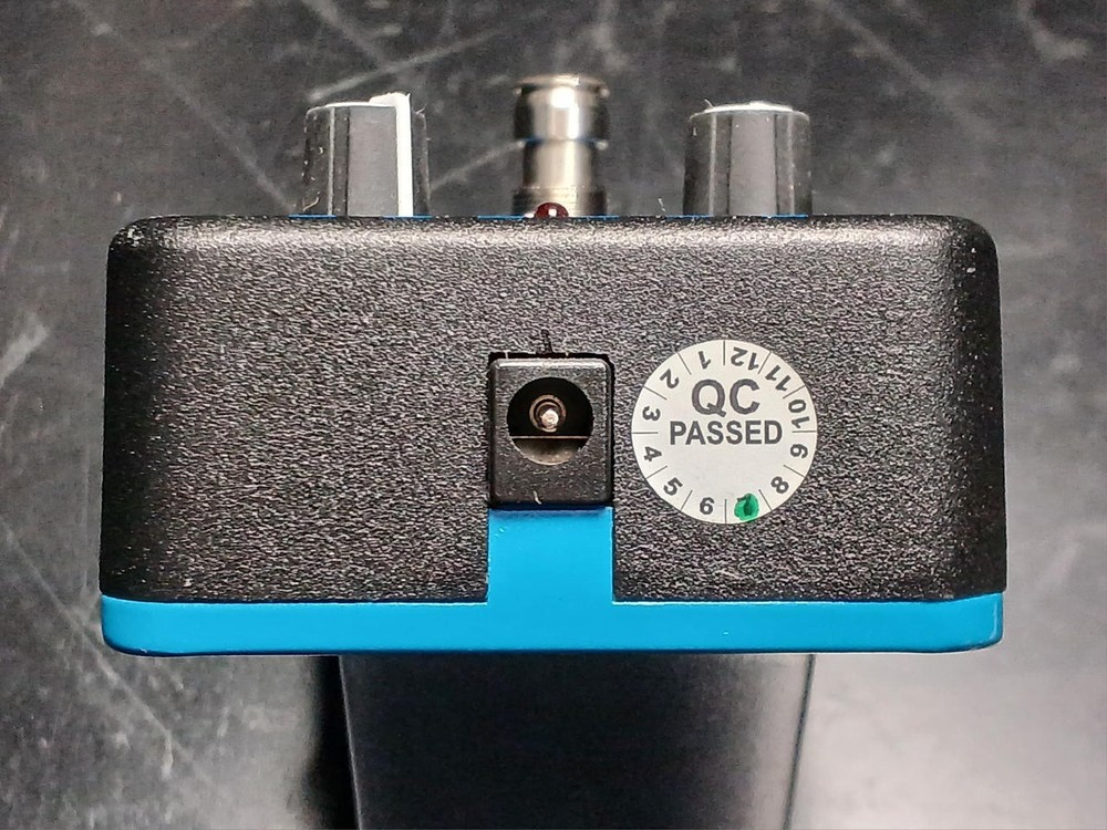 EBS Triple TremoLo Controller Bass Effect Pedal
