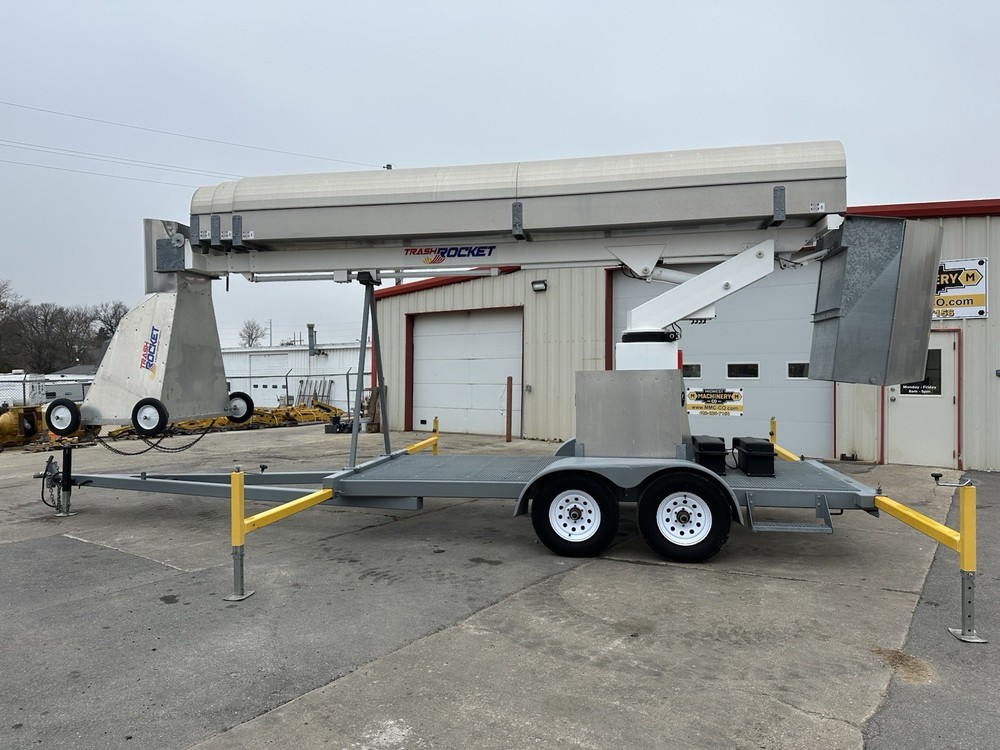 Trash Rocket TR-5000 Trailer mounted hydraulic trash chute extends 50'
