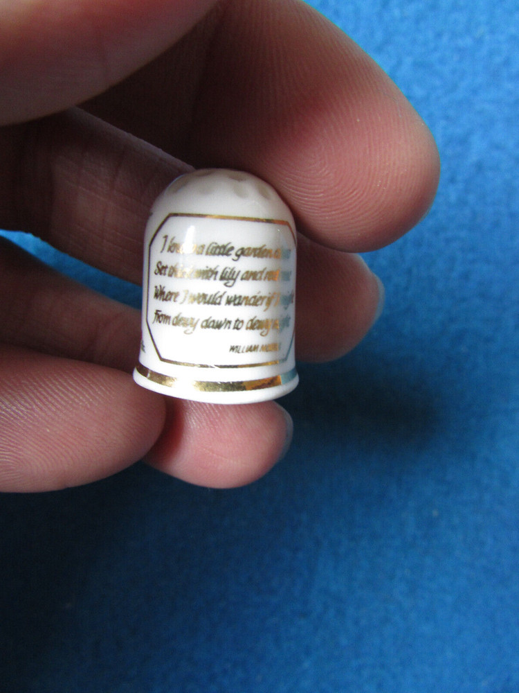 Westbury Studio Bone China Thimble - WILLIAM MORRIS