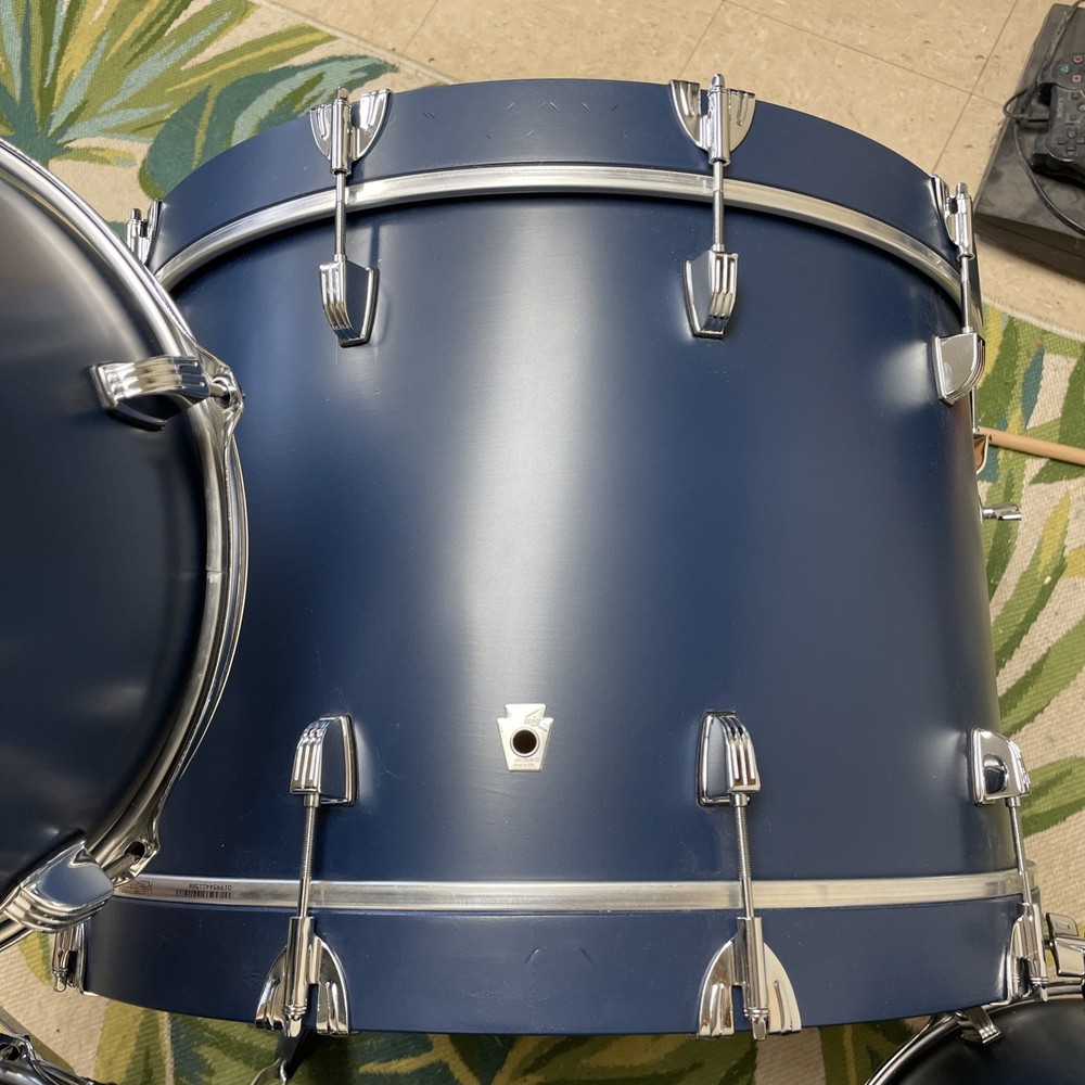 Ludwig Heritage Cherry 4 Piece Shell Pack.