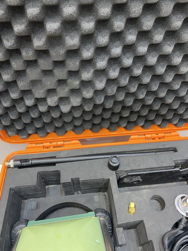 FOIF SGS 828 GPS Receiver