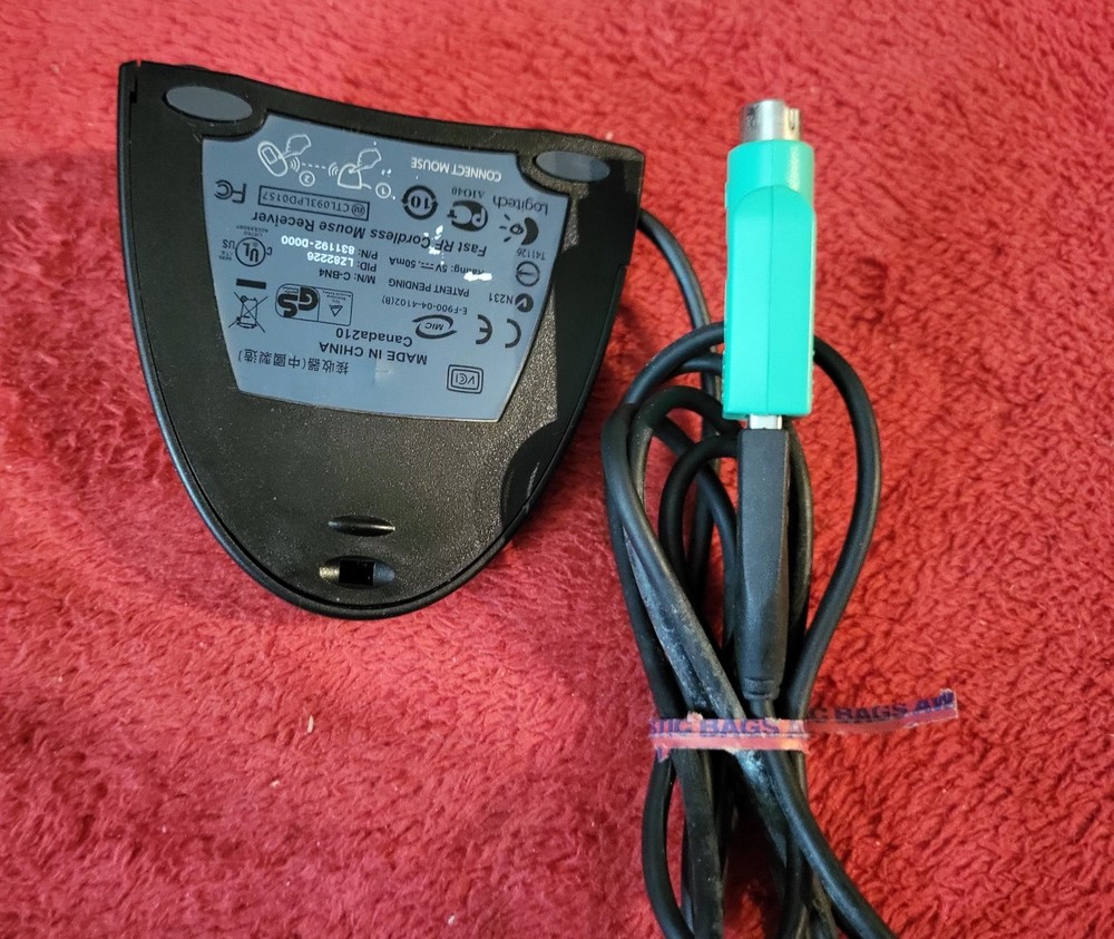 Preowned Logitech Cordless Mouse & Keyboard Receiver