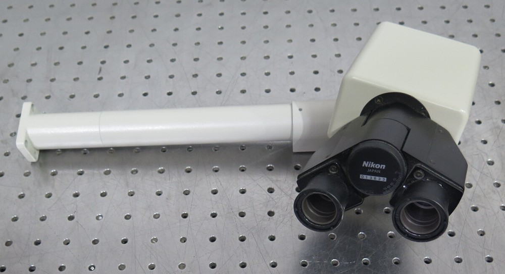 R195883 Nikon Microscope Head 013633 w/ Side Arm