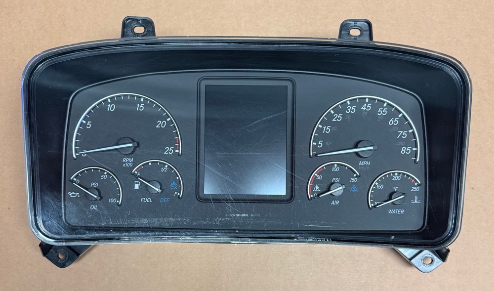 FREIGHTLINER Cascadia Instrument Panel/Cluster A22-74911-100