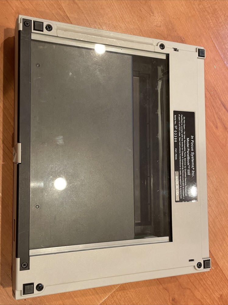 InFocus Systems PanelBook 550 LCD Projection Panel {B117}