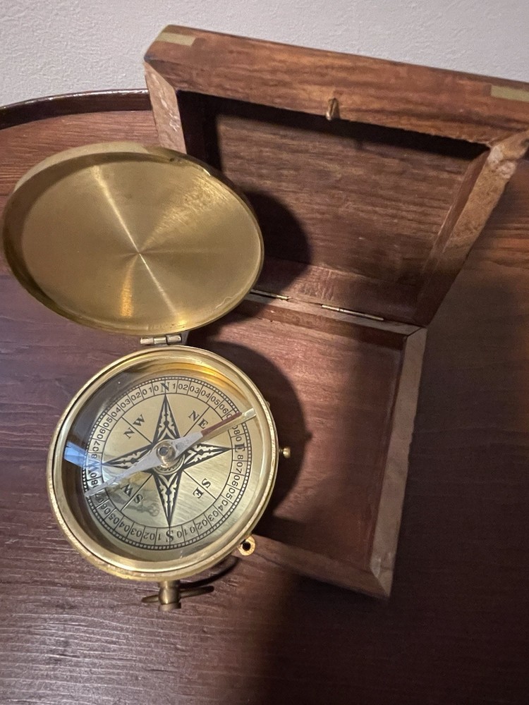 Ectoria 3" Brass Compass with Wooden Box