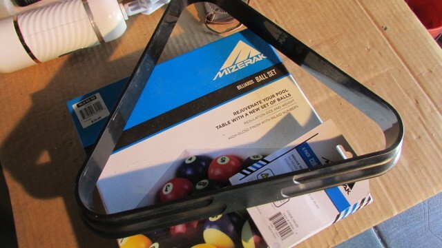 MIZERAK Pool Balls Rack Chaulk