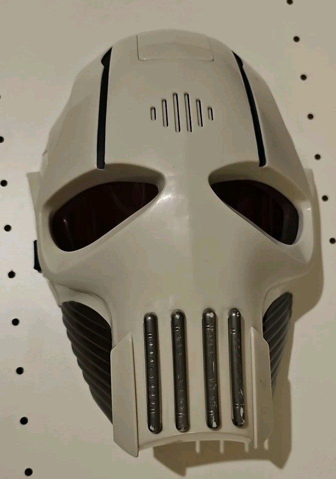 Star Wars General Grievous Talking Mask Clone Wars Missing Ears 2011