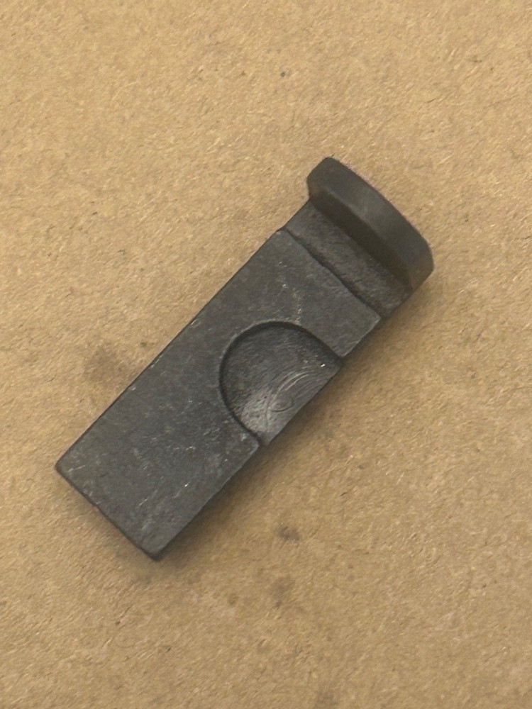 M1 Carbine Magazine Inland Catch marked EI