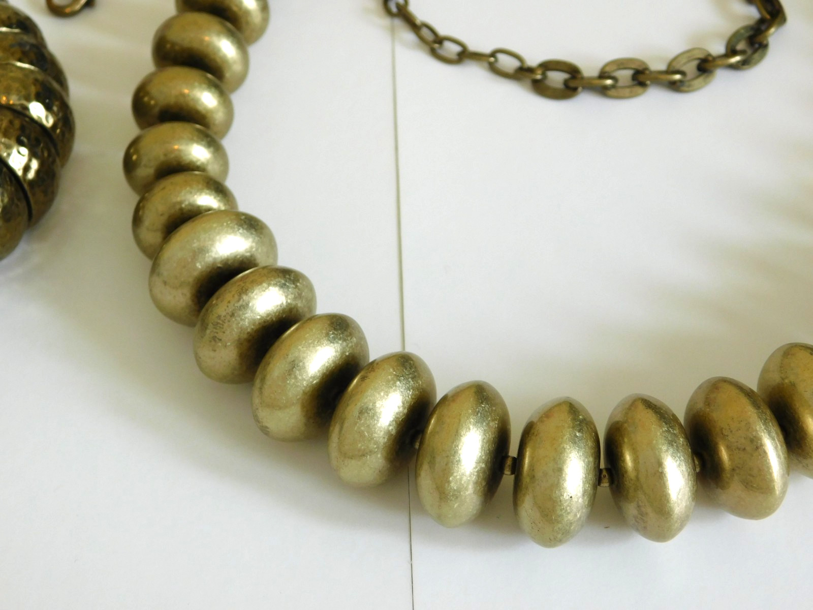 Vtg JOAN RIVERS Brass Tone Graduated Disc Bead Necklace & Stretch Bracelet Lot
