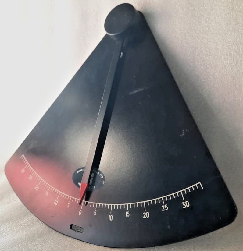 JOHN LILLY & GILLIE LTD CLINOMETER FROM NORTH SHIELDS