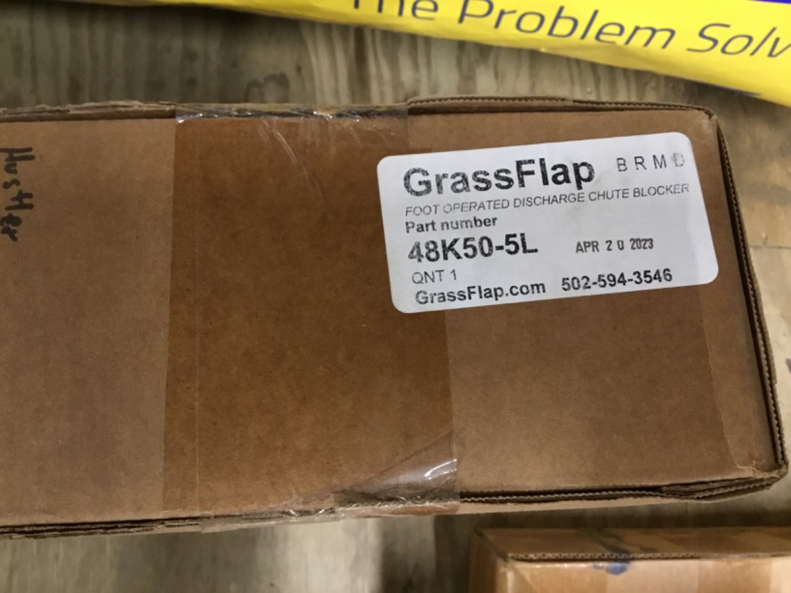 48K50-5L GRASSFLAP® BRAND CHUTE BLOCKER WITH 5L PEDAL & NO DRILL MOUNT