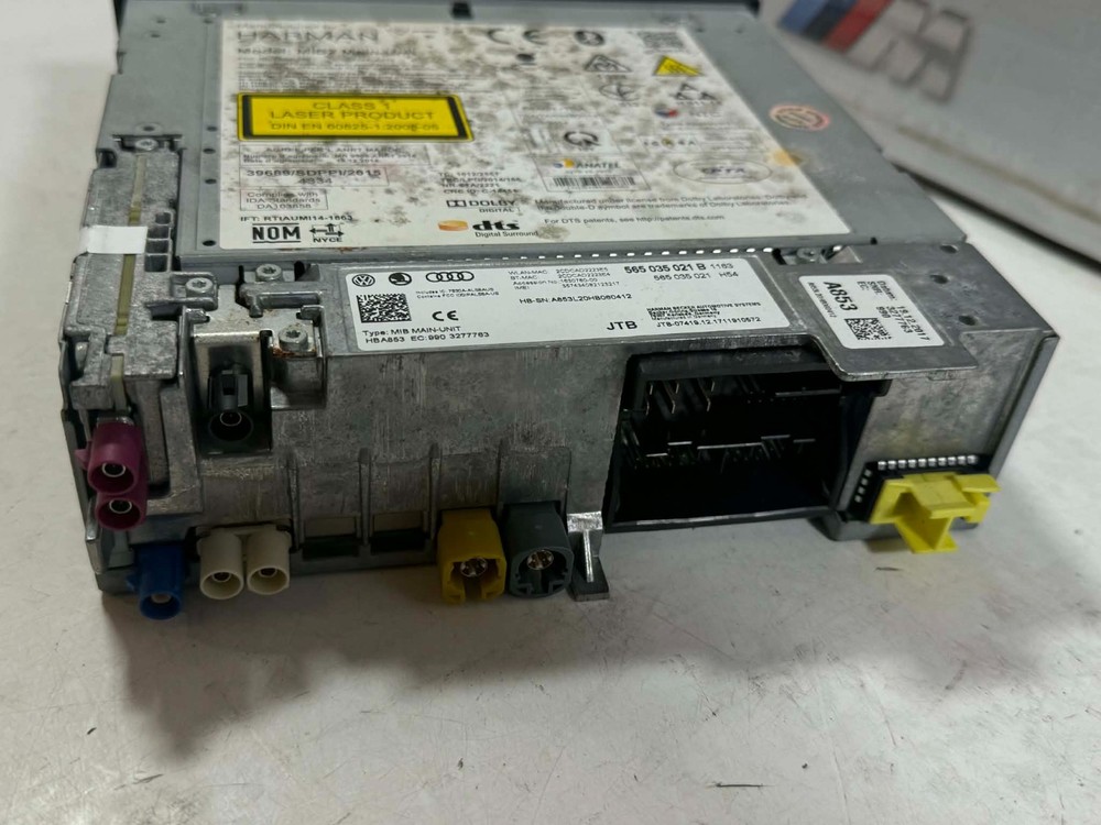 SKODA SUPERB SAT NAV MULTIMEDIA HEAD UNIT 565032021B