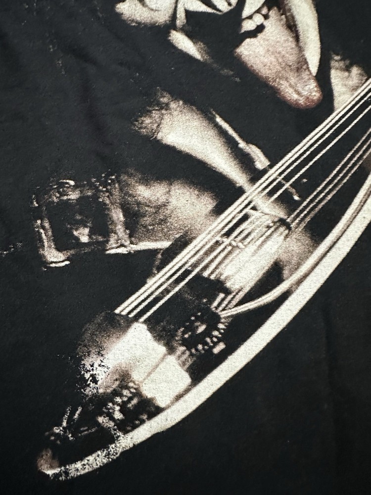 KISS SHIRT SIZE L GENE SIMMONS NEW WITH TAG