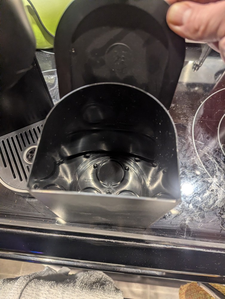 Keurig K-Mini Matte Black Single Serve K-Cup Pod 12oz max w/ Storage Container