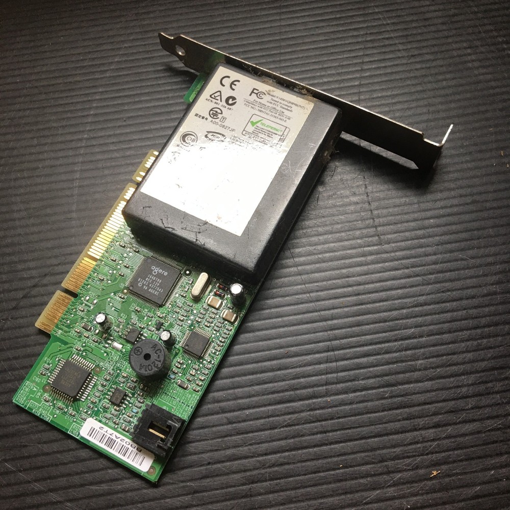 Lucent Technologies 56K PCI Modem Model V1456VQH89B(INT)