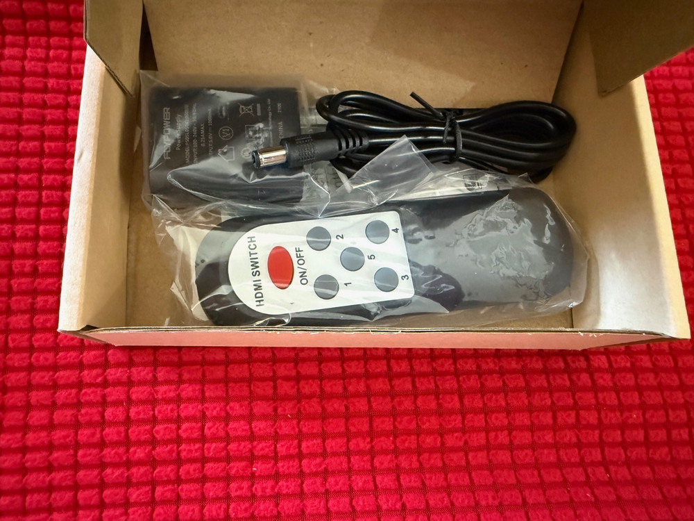 SGEYR 5x1 Switch Selector Port Box with IR Remote Control HDMI Switch