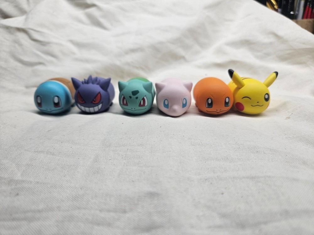 POKEMON Stackable FIGURE Set of 5 / Retail box Pikachu SQUIRTIE GENGAR MEW