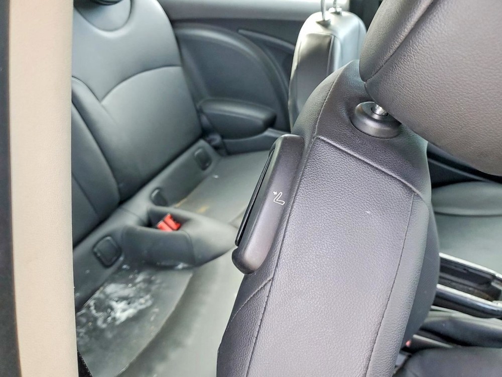 MINI 1 2013 Glove Box 5008698