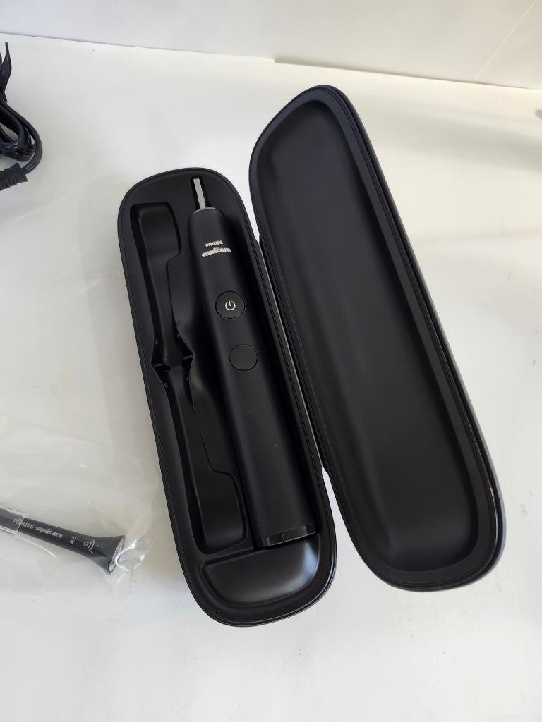 Philips Sonicare DiamondClean 9000 Rechargeable Toothbrush,Black,Please Read