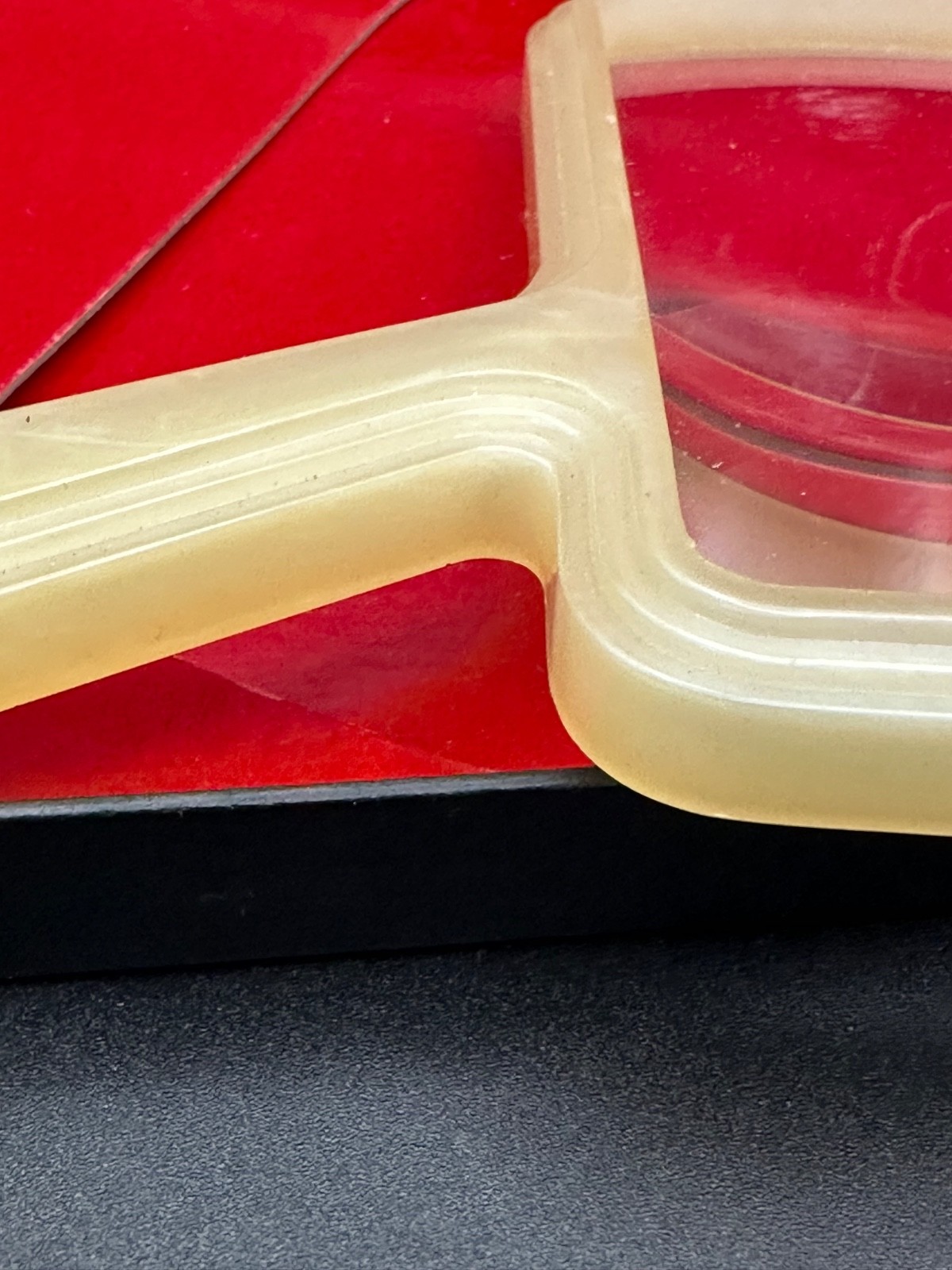 Vintage Bausch & Lomb Ivory 2”x3 7/8”Optical Magnifier Bakelite Magnifying Glass