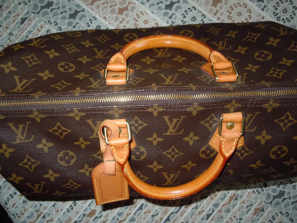 Auth. Louis Vuitton monogram speedy 40.  ( A5 ) .