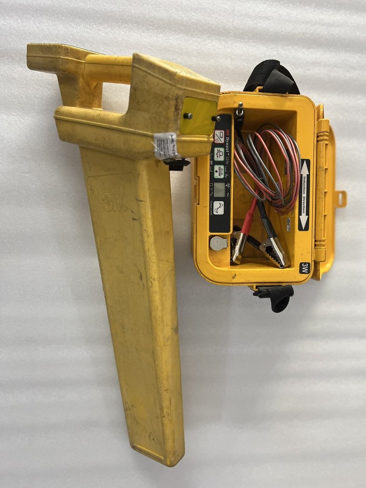 3M DYNATEL 2250 ADVANCED CABLE LOCATOR