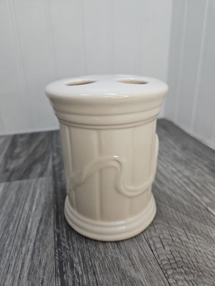 Cherub Toothbrush Holder
