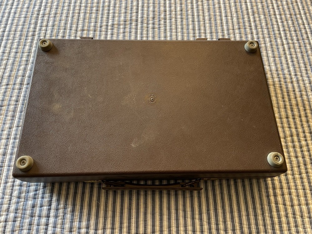 Vintage Intelligence Test Instruction w/Case. Very Good Condition.