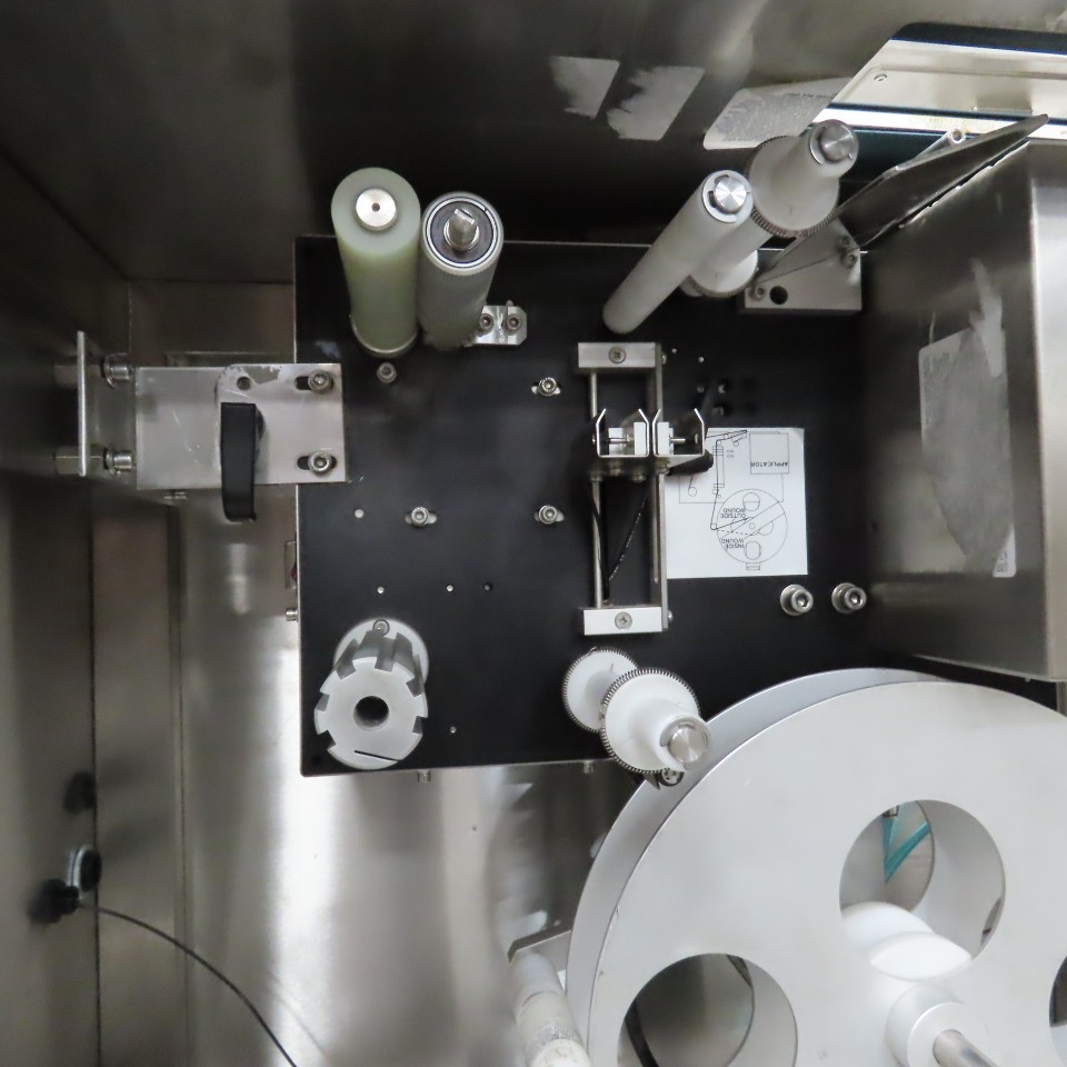 DIGI BLLA Automatic Weigh Labeler Machine 110V 1PH (Applicator Needs Work)