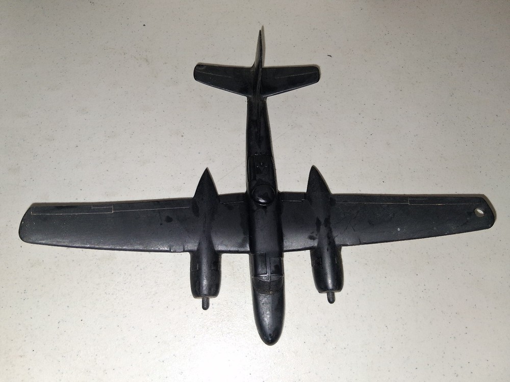 1952 Recognition Spotter ID Model Plane B-26b bomber USAF model
