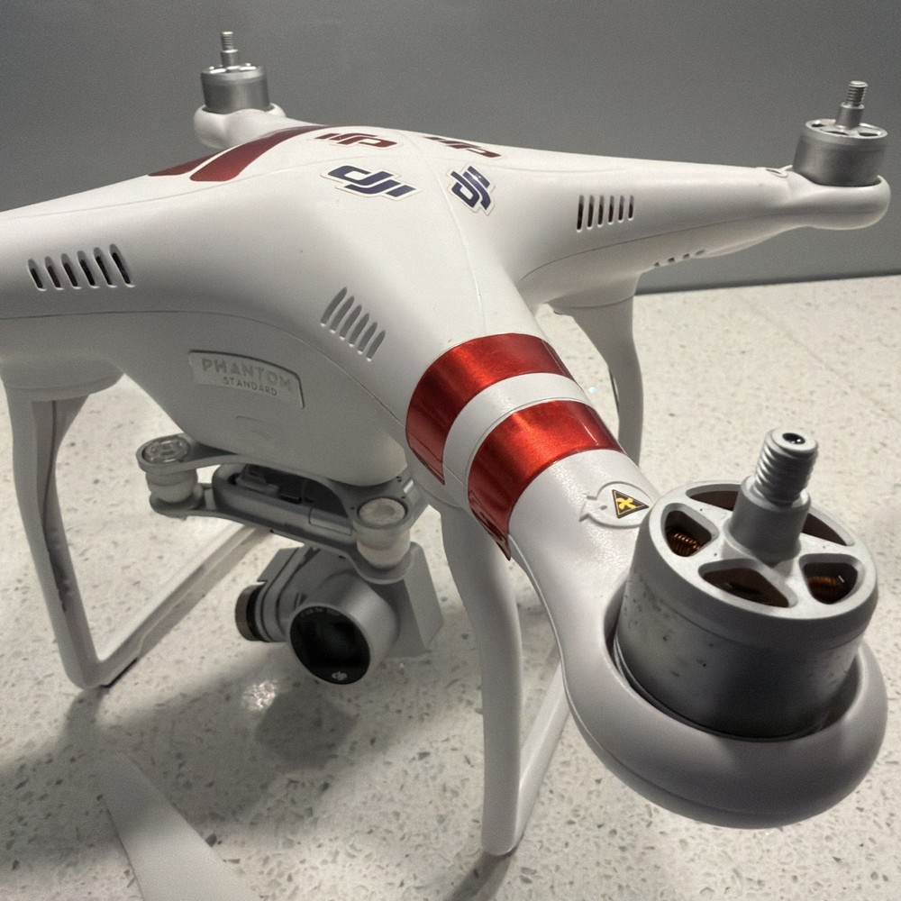 DJI Phantom 3 Quadcopter Drone - in good condition, Pl Check Description
