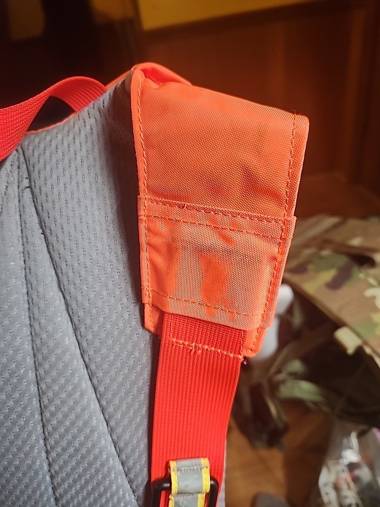 CAMELBAK Hi-Viz Orange Reflective 2 Liter Hydration Backpack Gear EUC