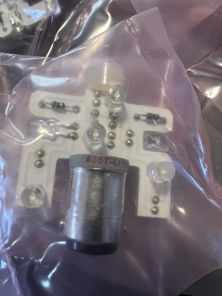 Allen-Bradley,855T-LL12W LED Lamp Socket-Mount Clear AC/DC