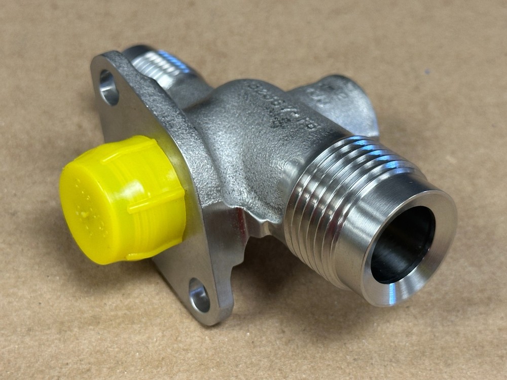 Pratt & Whitney Connector P/N 452367 New