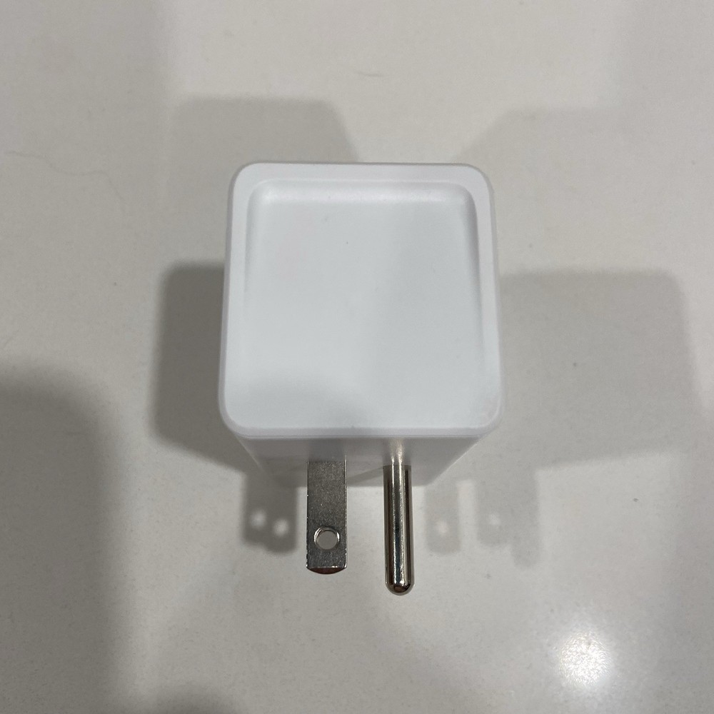 TP-Link Smart Wi-Fi Plug Mini White (HS105) - Turns On - Not Tested