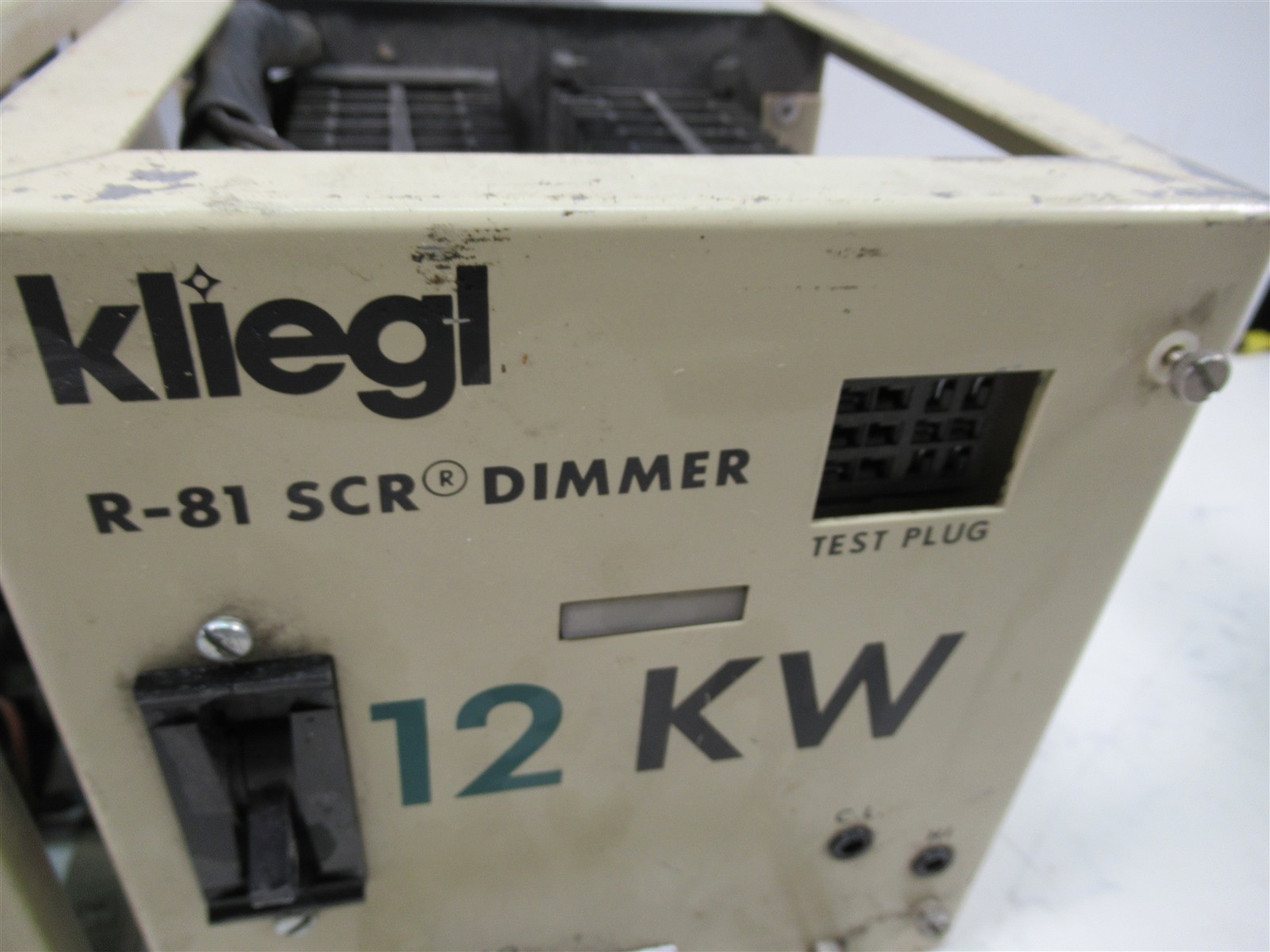 Lot of 2 Kliegl R-81 SCR Dimmer 12KW Professional Theater Lighting Light Modules