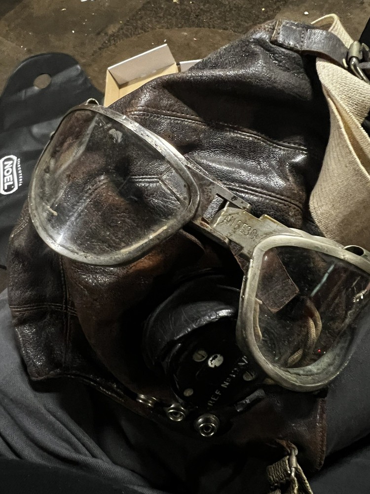 WWII Type A-14 Oxygen Mask MED Army Air Force AAF - IN BOX - NOS with manuals