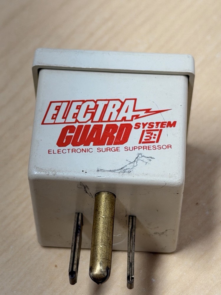 * ELECTRA GUARD SURGE SUPPRESSOR System 3 111 used