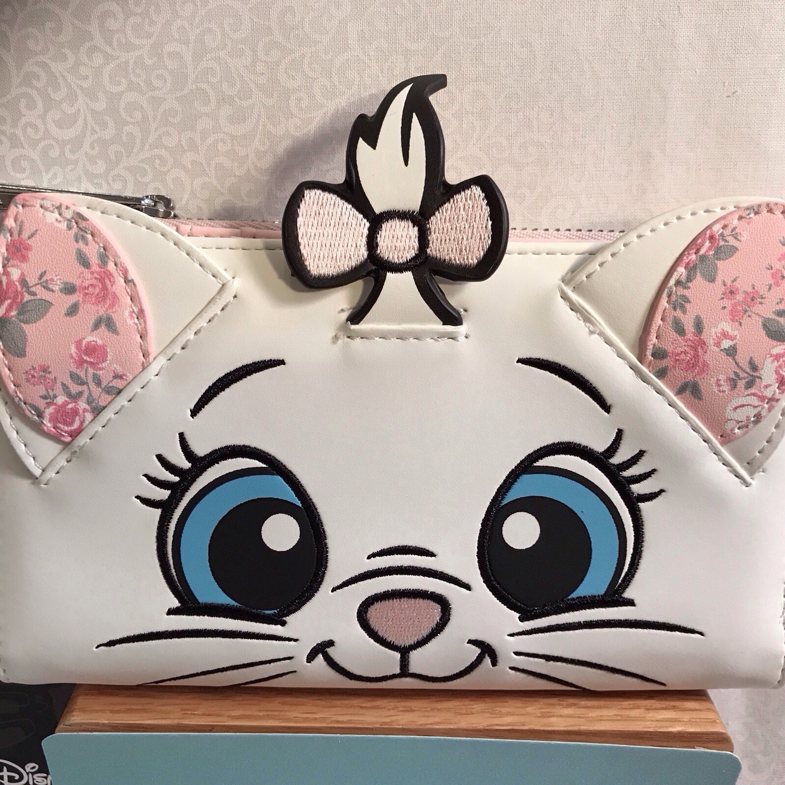 Disney Loungefly Aristocats Marie snap wallet with zip coin purse RARE HTF W/TAG