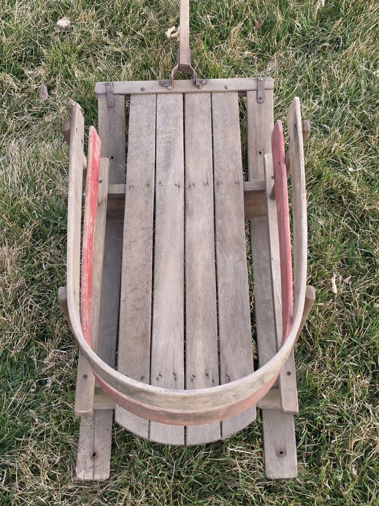 Vintage Children's Snow C-Back Pull Sled With Handle