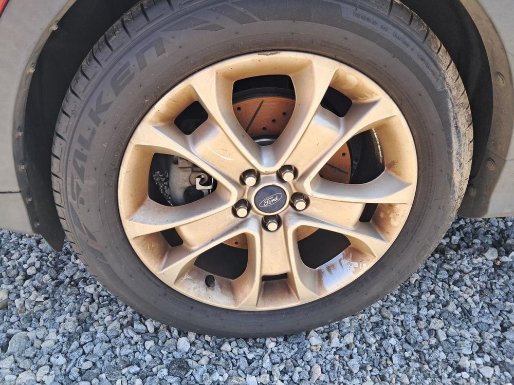 ESCAPE 2014 Glove Box 4782135