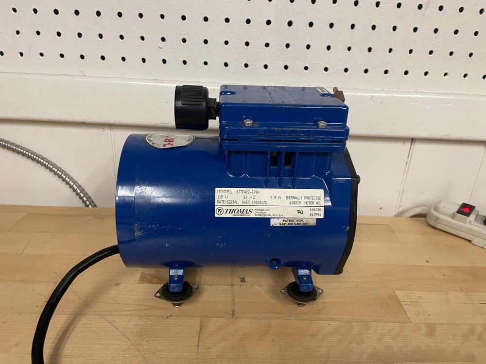 Thomas Industries 607BA44-870 piston compressor works *