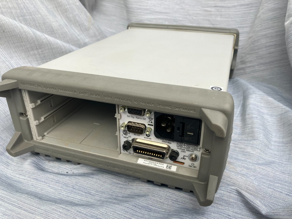 Agilent 34970A Data Acq / Data Logger Switch Unit Digital Display for parts only