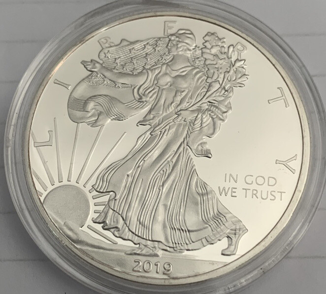 FAKE Silver Eagle Golf Ball Marker