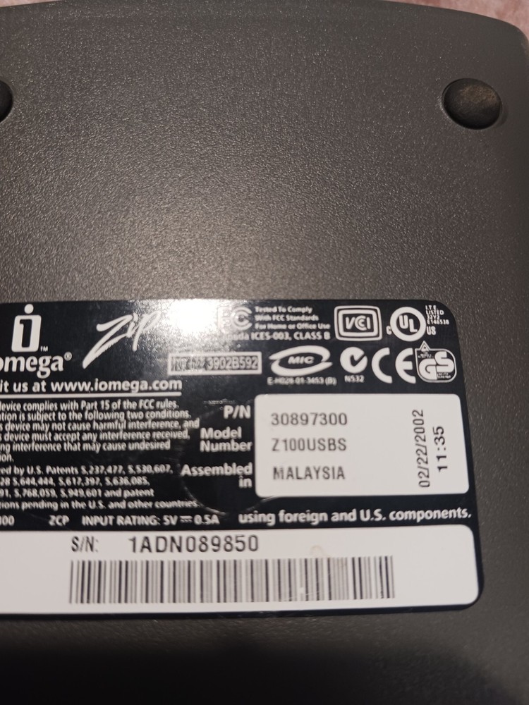 Iomega 100mb External Drive Model: Z100USBS