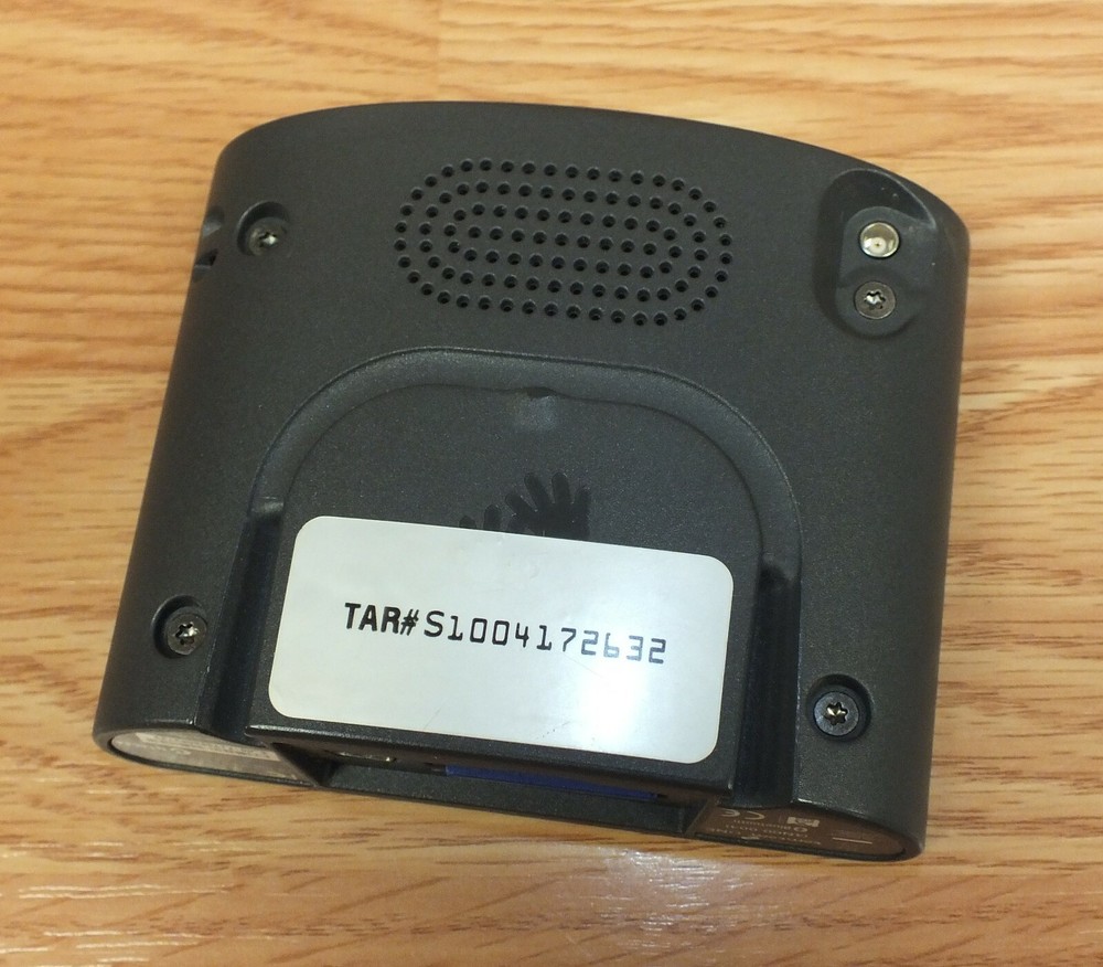 TomTom One (4N00.004) GPS Mountable Auto Navigation Bluetooth N14644 **READ**