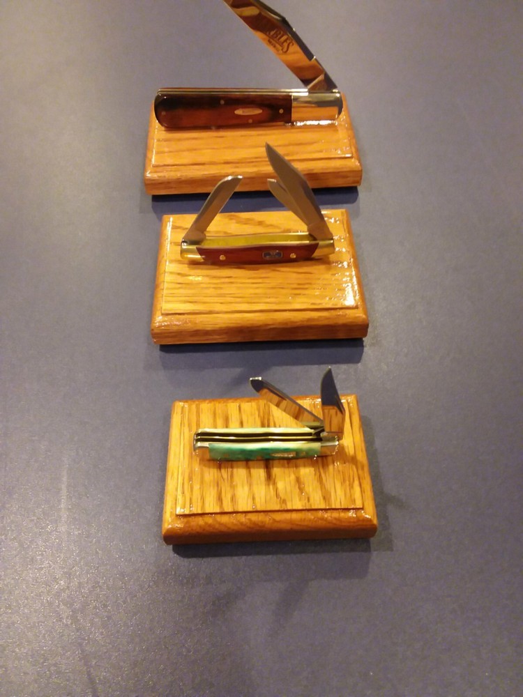 Knife Display Stand, red oak. (3-stands)